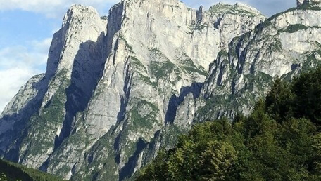 Quella volta che ho comprato il chiodo rosso