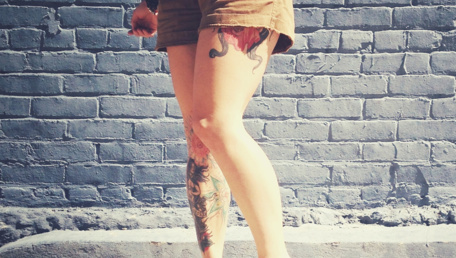  UNA DONNA COME TROPPE